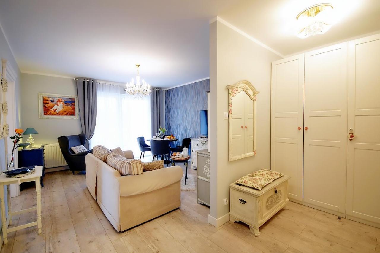 Miodowy Dom Exspanse Apartament 2 Lub 3 Pokoje Z Tarasem I Parkingiem Kołobrzeg Eksteriør bilde