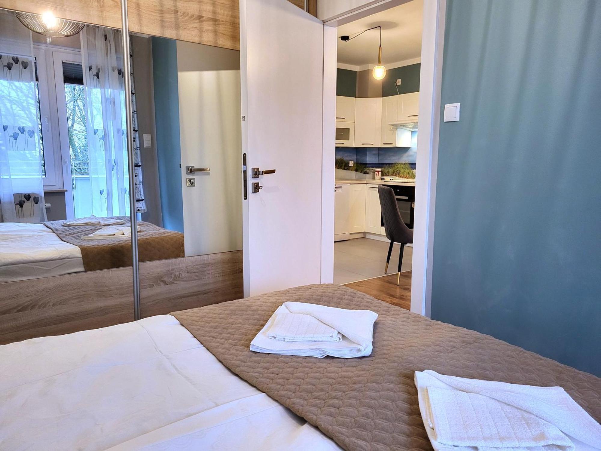 Miodowy Dom Exspanse Apartament 2 Lub 3 Pokoje Z Tarasem I Parkingiem Kołobrzeg Eksteriør bilde