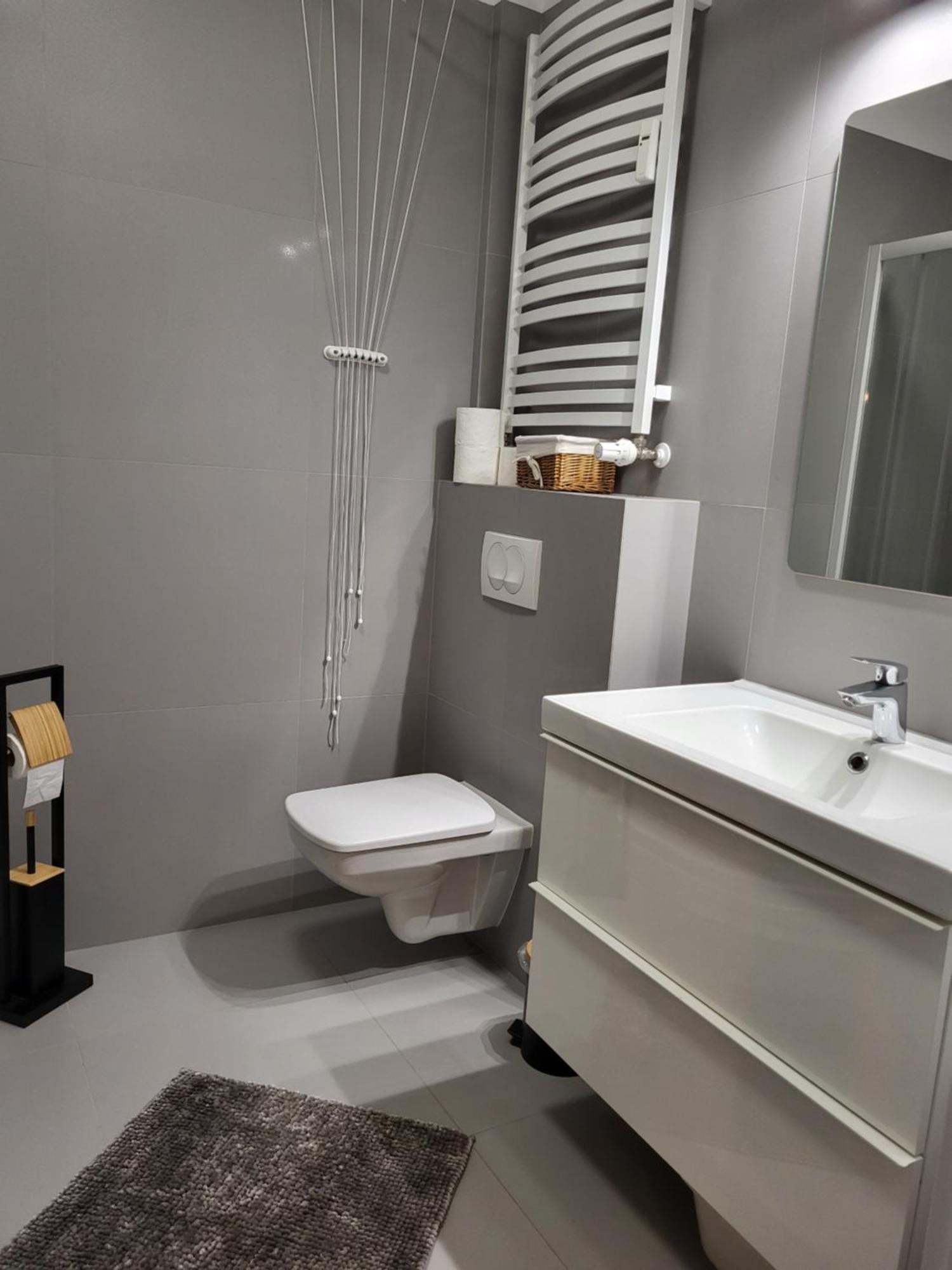 Miodowy Dom Exspanse Apartament 2 Lub 3 Pokoje Z Tarasem I Parkingiem Kołobrzeg Eksteriør bilde